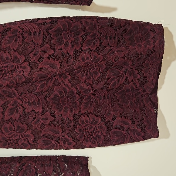 Windsor burgundy maroon floral lace long sleeve dress lined Sm. prom - Picture 2 of 11